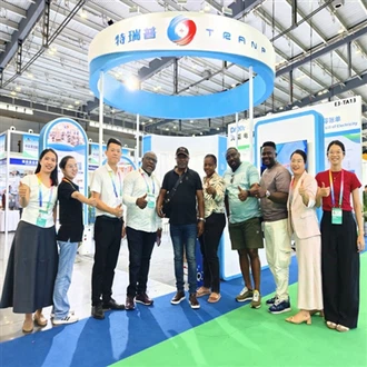 Совместное визит в Китай-Африка экономического и торгового сотрудничества